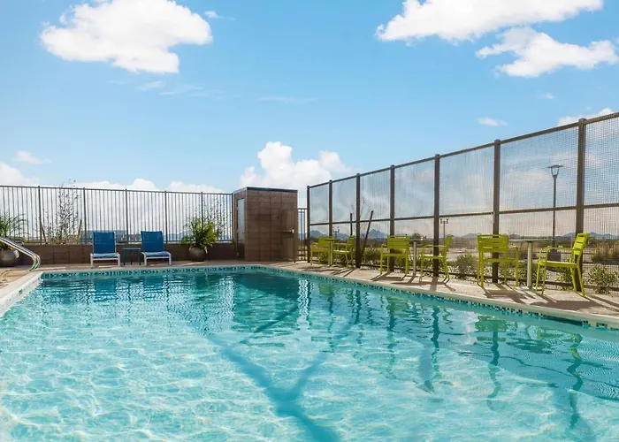 Home2 By Hilton North Scottsdale Near Mayo Clinic Hotel 3*