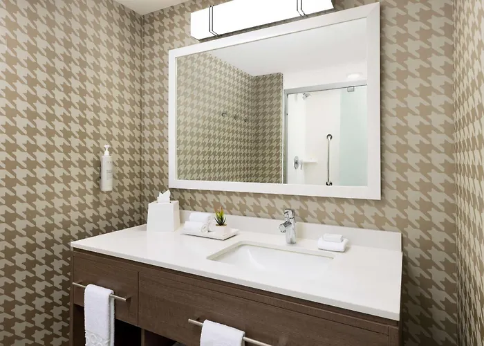 Home2 By Hilton North Scottsdale Near Mayo Clinic 3*