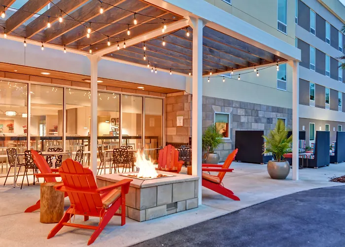 Home2 By Hilton North Scottsdale Near Mayo Clinic Hotel Currys Corner