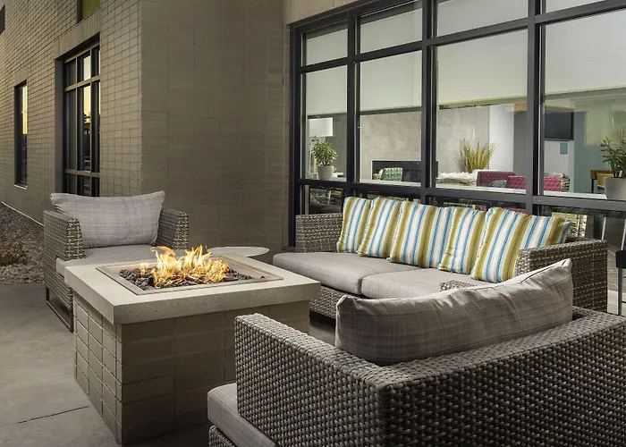 Home2 By Hilton North Scottsdale Near Mayo Clinic Hotel 3*